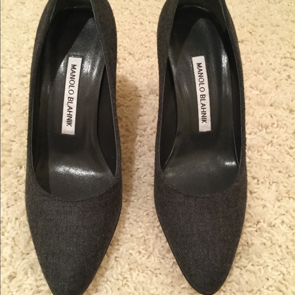 Manolo Blahnik grey flannel heels